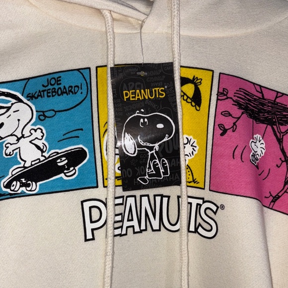 Peanuts Cream Hoodie Yellow & Pink nwt size medium 10 12 snoopy Woodstock - Picture 5 of 7